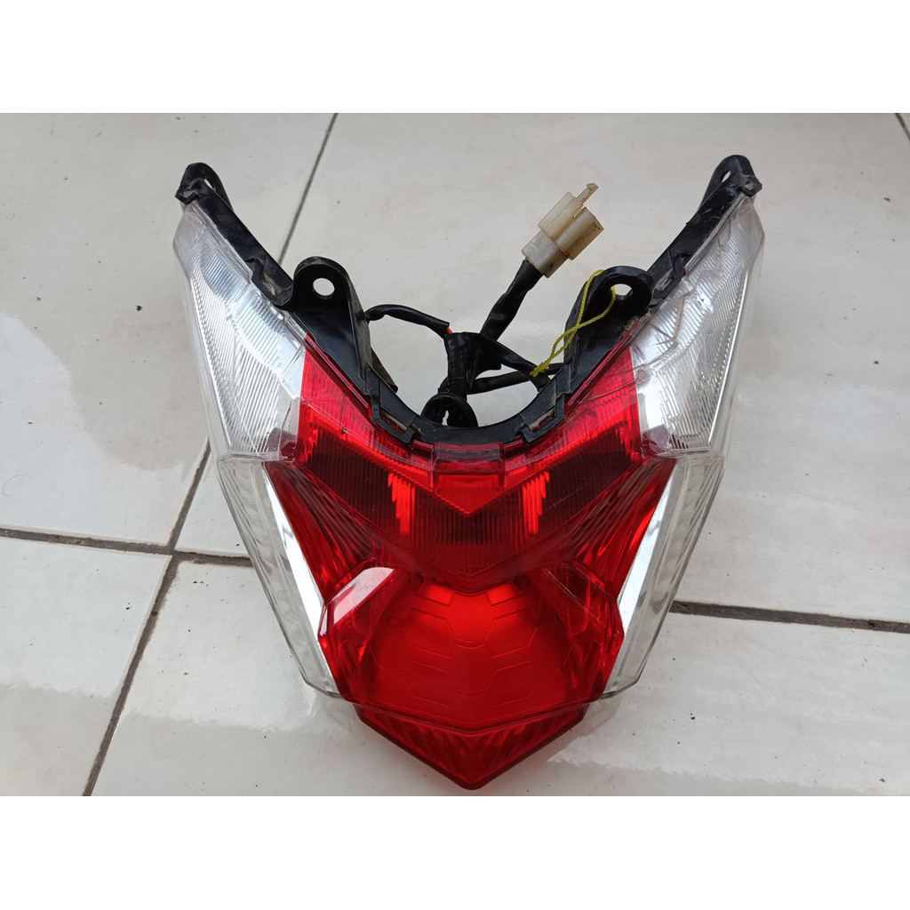 Lampu stop lampu belakang vario 150 125 LED 2015-2017 Original