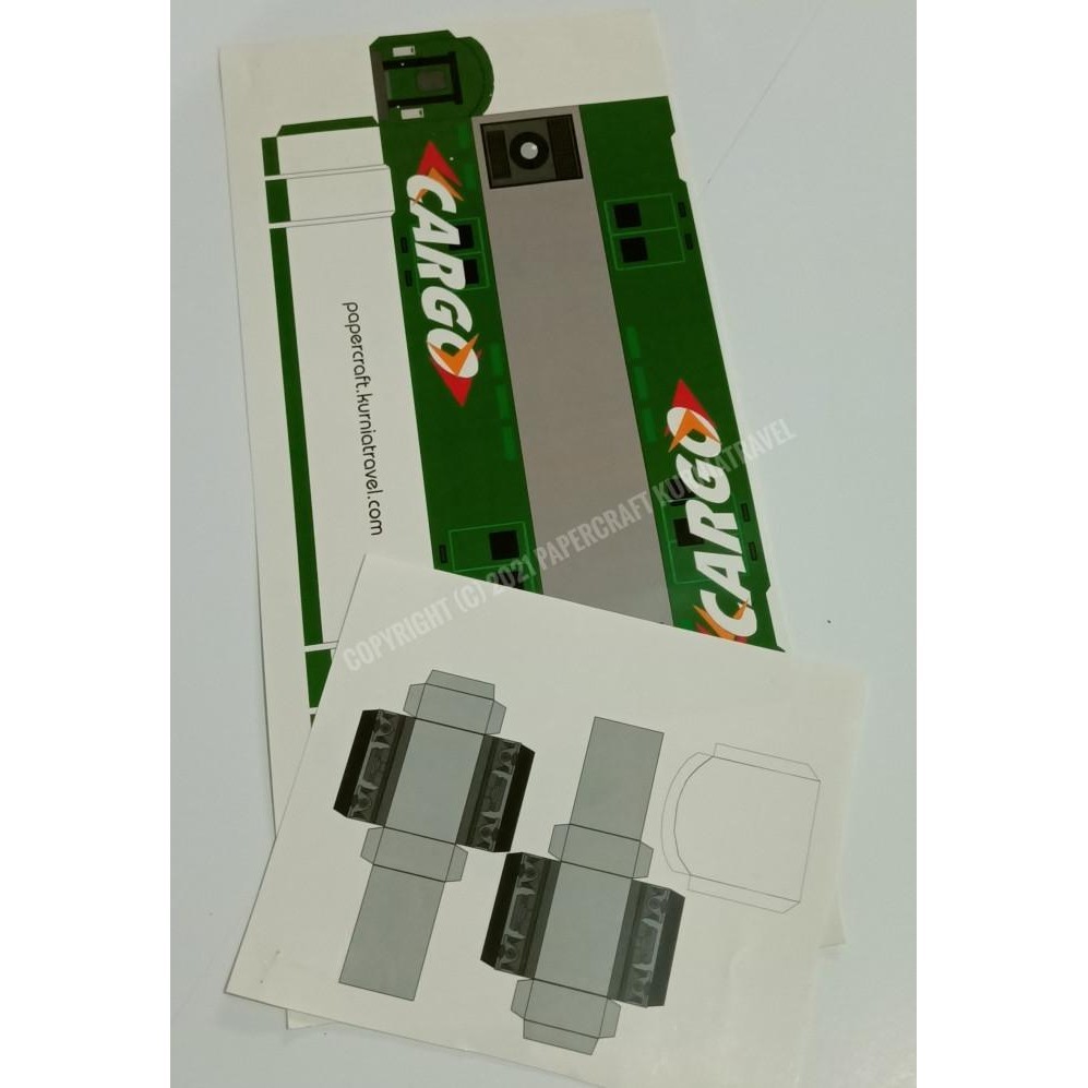 

Stiker Pola Papercraft Kereta Barang Cargo Skala 87