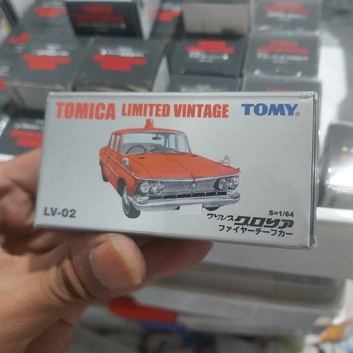 [Original] Tomica Limited Vintage Lv-02 1/64] Prince Gloria Fire Engine Chief Terbaru