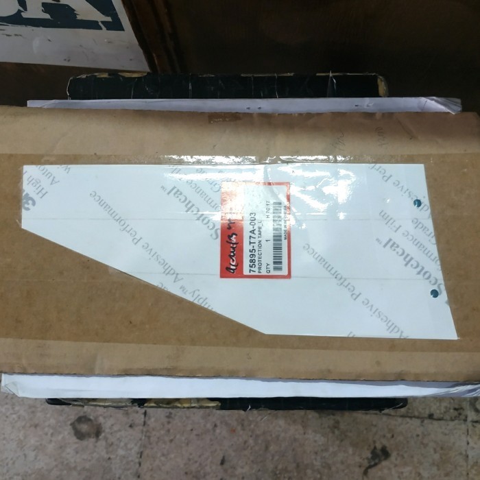 Tape Protection Door Belakang KIRI HRV 2015-2020