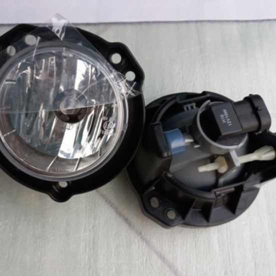 ✅New Foglamp Lampu Kabut Avanza Xenia  Bohlam H16 Terbatas