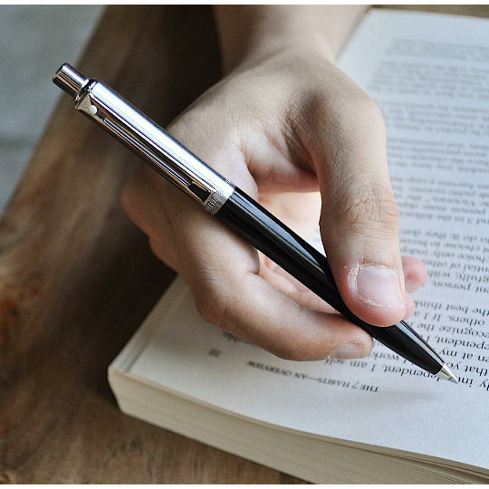 

[Baru] Sheaffer Sentinel Black 321 Ballpoint Terbaru
