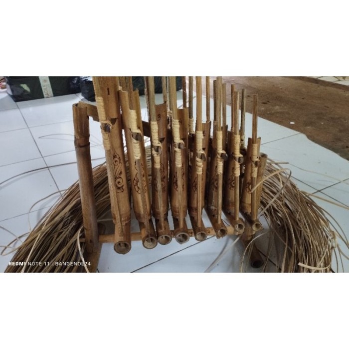 Angklung - Angklung Set 8 Nada Tali Rotan, Awet.