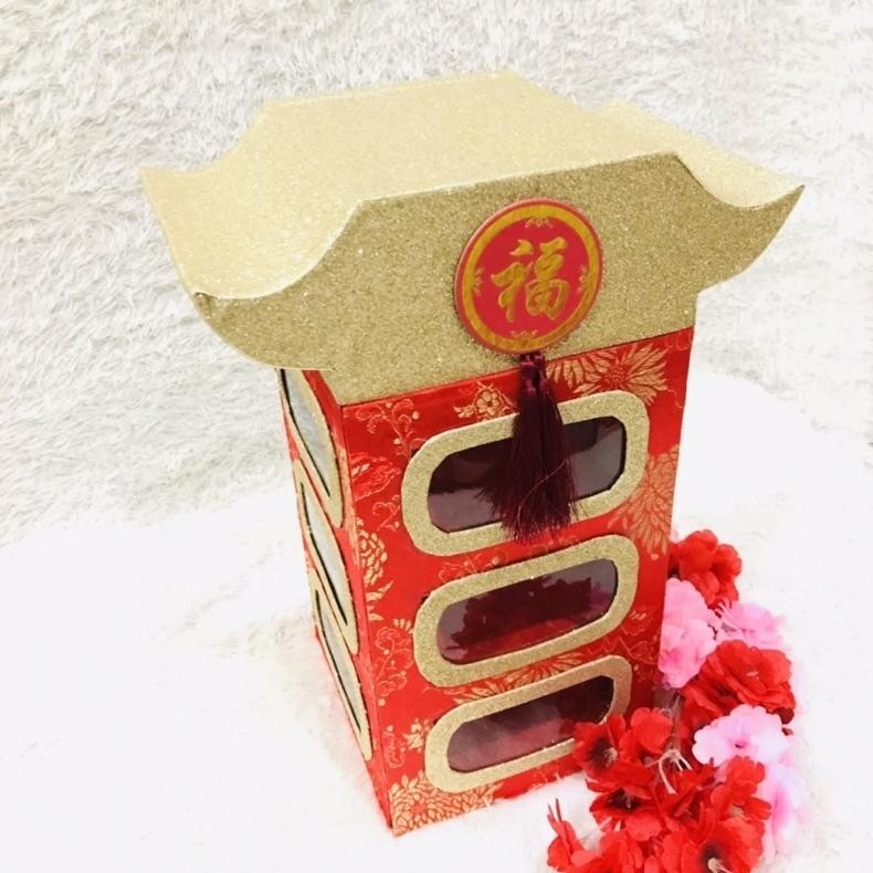 

CNY Pagoda 3 tingkat / box imlek / parcel imlek / sanjitan