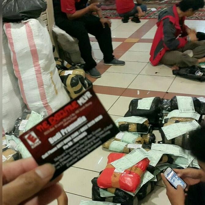 {POY} Mukena Krisdayanti Renda Satin Velvet