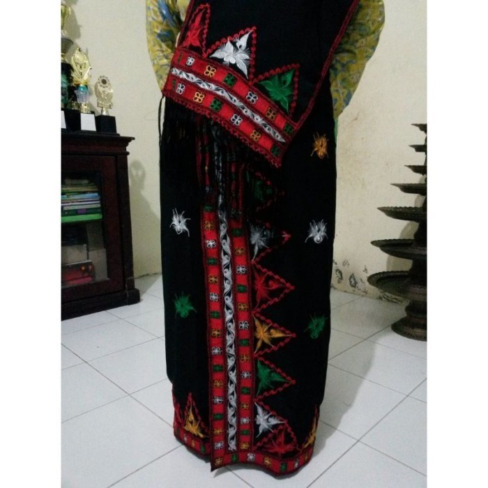 kain songket tenun khas Gayo Aceh tengah songket pelangi aceh