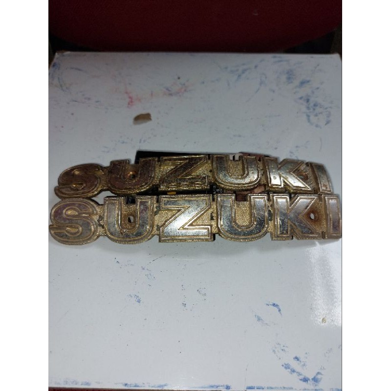EMBLEM TANGKI ORIGINAL SUZUKI A 100