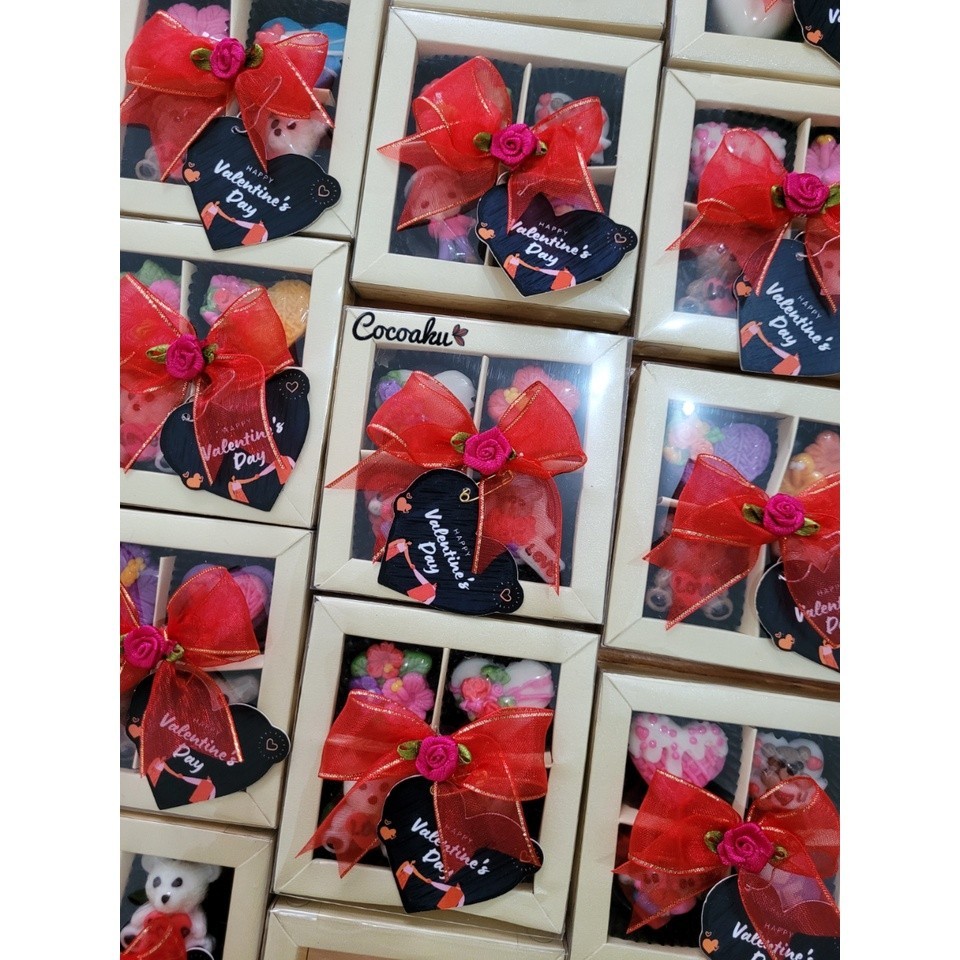 

XLW MINI BOX COKELAT VALENTINE / COKLAT LOVE (BOX MIKA 4 SEKAT) A2B