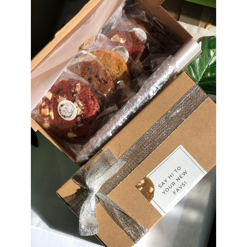 

HF5 HAMPERS CHOCOLATE SOFT BAKED CHEWY COOKIES KUE KERING BISKUIT MATCHA COKLAT CHOCOLATE RED VELVET