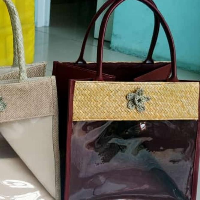 

Tas Hampers Samak Mika | Tas Parcel Anyaman | Hampers Lebaran