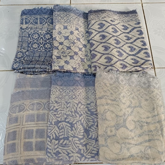 Naenggo Kain Batik Bahan Viscose Semi Sutra Sewarna Khas Cirebon Batik Fariza