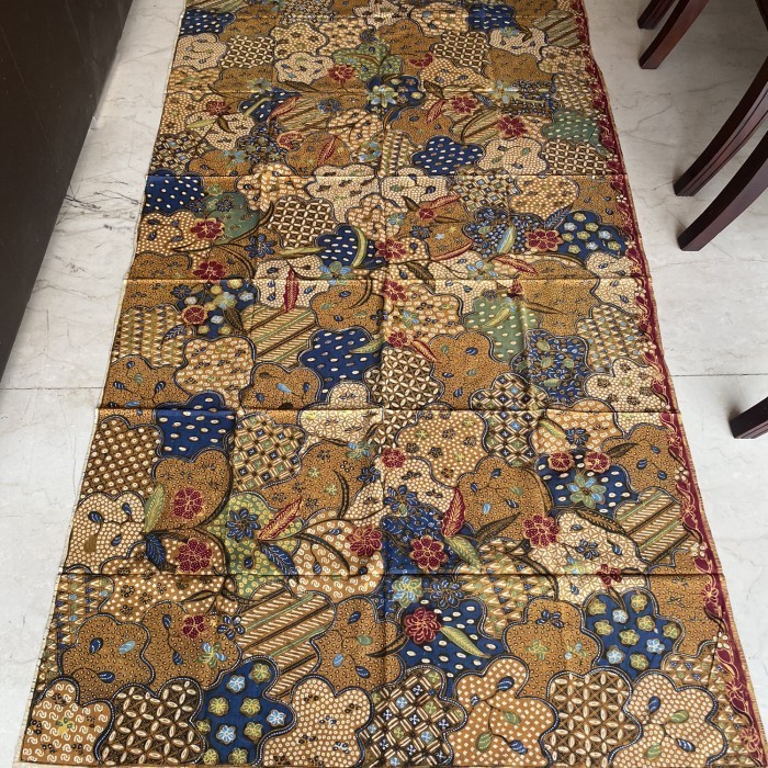 Naenggo Kain Batik Tulis Semarangan Bulu Ayam