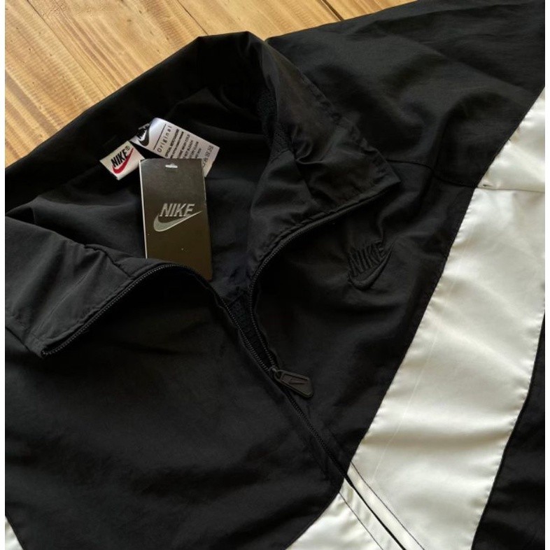 [LOOK STYLISH] JACKET NIKE VINTAGE LOGO BIG SWOOSH FULLTAG