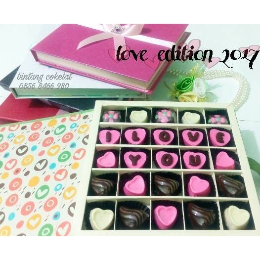 

Coklat Box,Coklat Praline,Coklat Valentine,Parcel Coklat,Coklat Unik