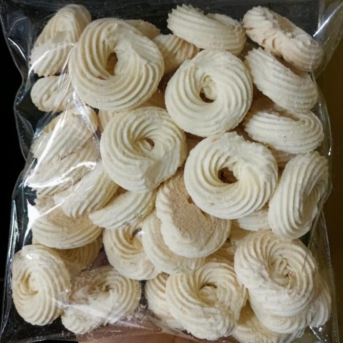 

Kue Sagu Keju/Sagu Keju Kiloan/Sagu Keju Semprit 500 Gram Original