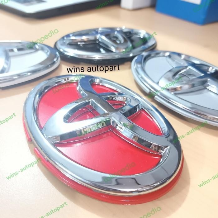 Emblem Logo Toyota Ban Serep Serap Rush