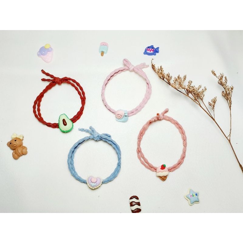 (1 pcs) IKAT RAMBUT KOREA/IKAT RAMBUT CLAY/KARET GELANG KARAKTER