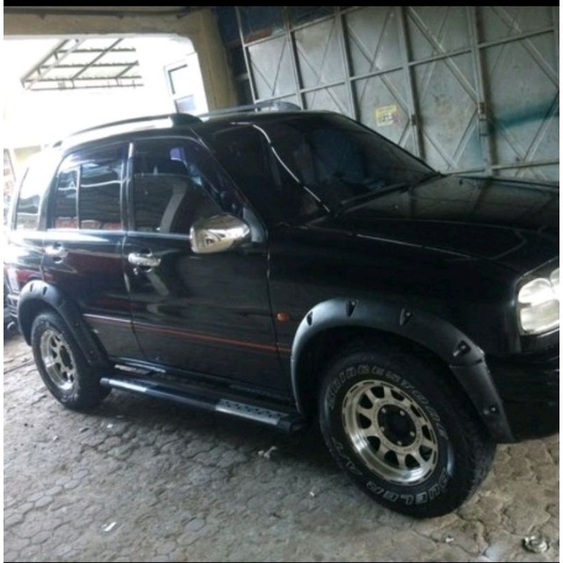 OVER FENDER SUZUKI ESCUDO 2.0i gen 2 MODEL VARIASI BAUT TAHUN 2000-2006