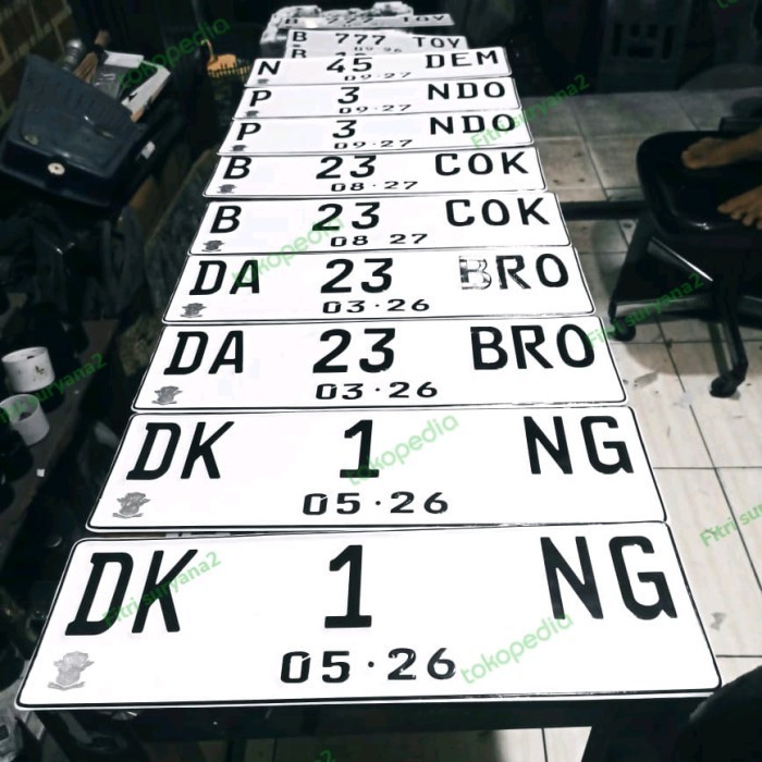 

Terlaris Plat Mobil Putih Pond Baru Samsat Promo Terbaru