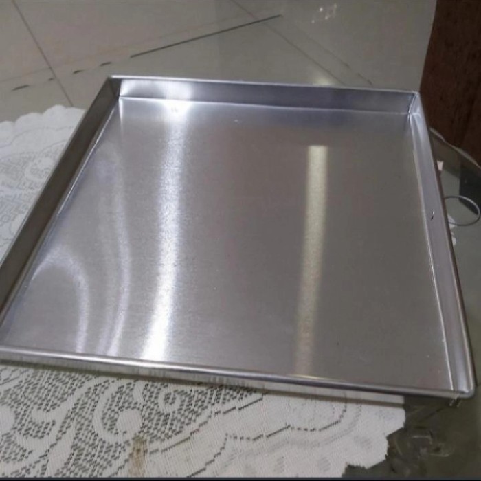 

Loyang Kue Kering Bahan Aluminium Ukuran : 30 X 25 X 2Cm Tebal : 0,6