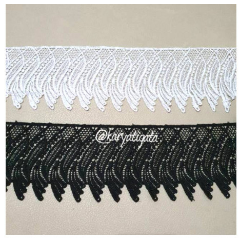 

Renda Giper / Gyper Bordir 32893 Lebar 12 cm - Hitam / Putih (15 Yard)
