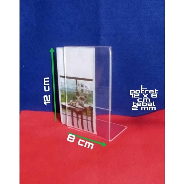 

akrilik no meja 12 x 8cm tebal 2mm