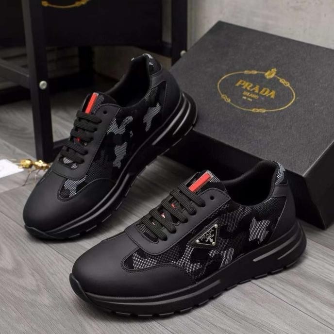 Sepatu Sneaker /  Sepatu Sneaker Pria Branded Impor Miror Ep S188 Useesingle