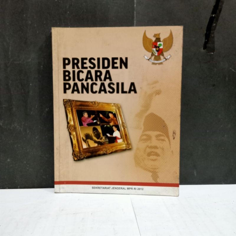 

Buku Presiden Bicara Pancasila - Muhammad Rizal