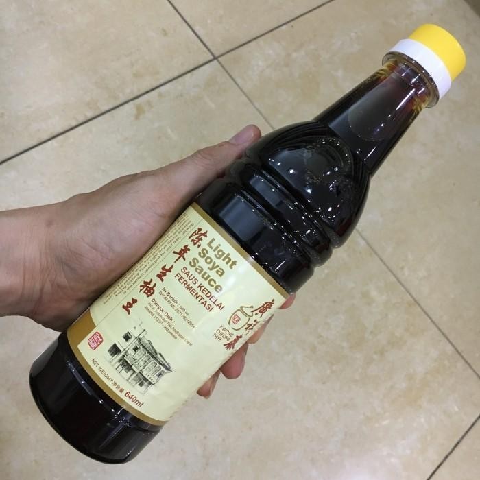 

KCT Light Soya Sauce Kwong Cheong Thye 640ml (Superior) Best Seller