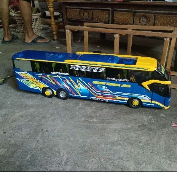 miniatur bus Sudiro tungga jaya stj draka manise full lampu leed non telolet basuri