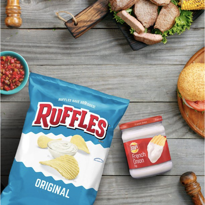 

RUFFLES POTATO CHIPS 6.5 OZ ( 184 gram ) PRODUCT OF USA