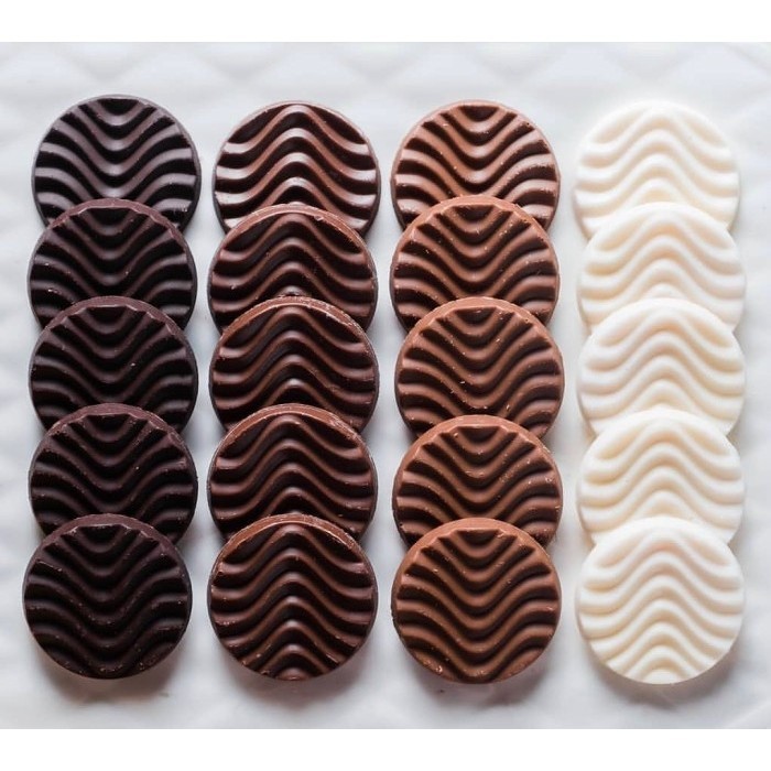 

Royce - Pure Chocolate "Caramel Milk & Creamy White