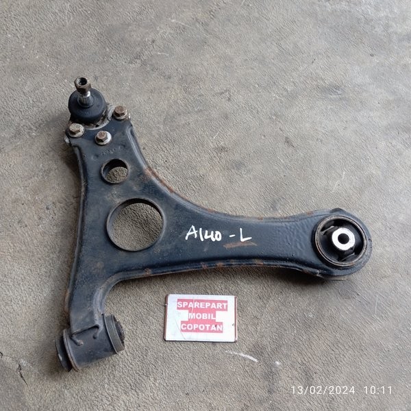 Arm Sayap Bawah Roda Plus Bonus Joint Bagian Kiri L Mercy A140 W168 Copotan