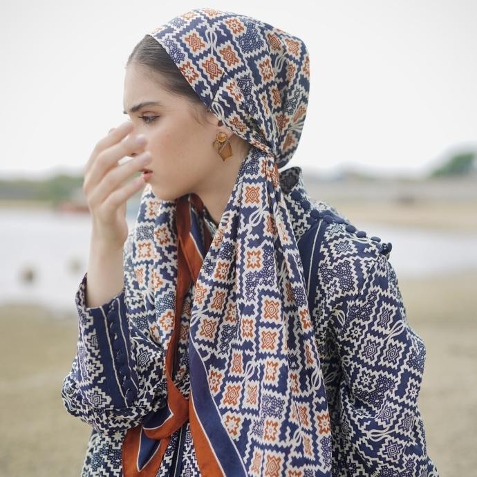 Khanaan + Sebka Scarf + Navy