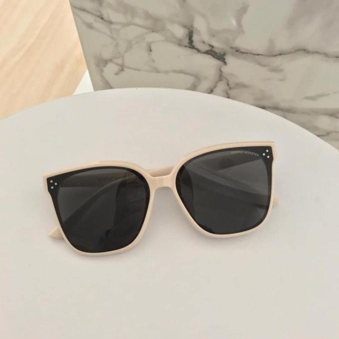 Kacamata Hitam / Sunglasses Gm Rick Kualitas Premium