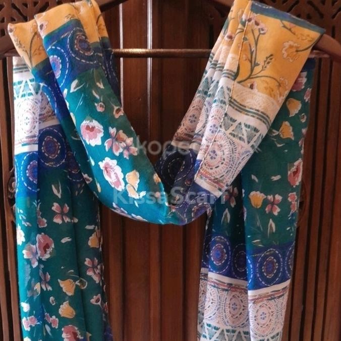 Scarf Shawl Kerudung Selendang Bunga Bunga Hijau Kuning Larasati Scarf