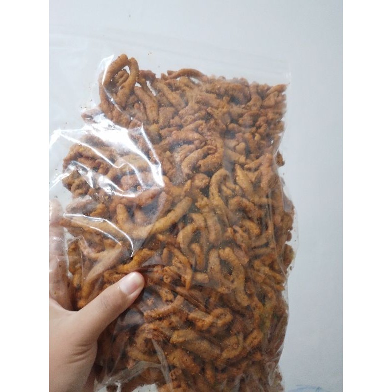 

Keripik Usus Pedas Daun Jeruk 1 kg