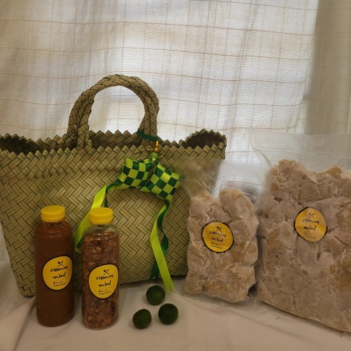 

Limited Siomay Basket Hampers Parcel Lebaran Idul Fitri B Baru!