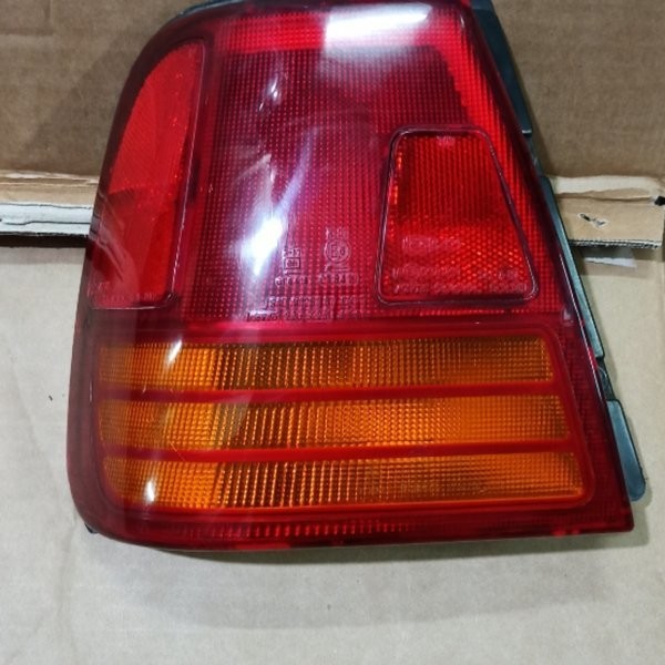 Stoplamp Lapu Stop Suzuki Esteem Kiri Original