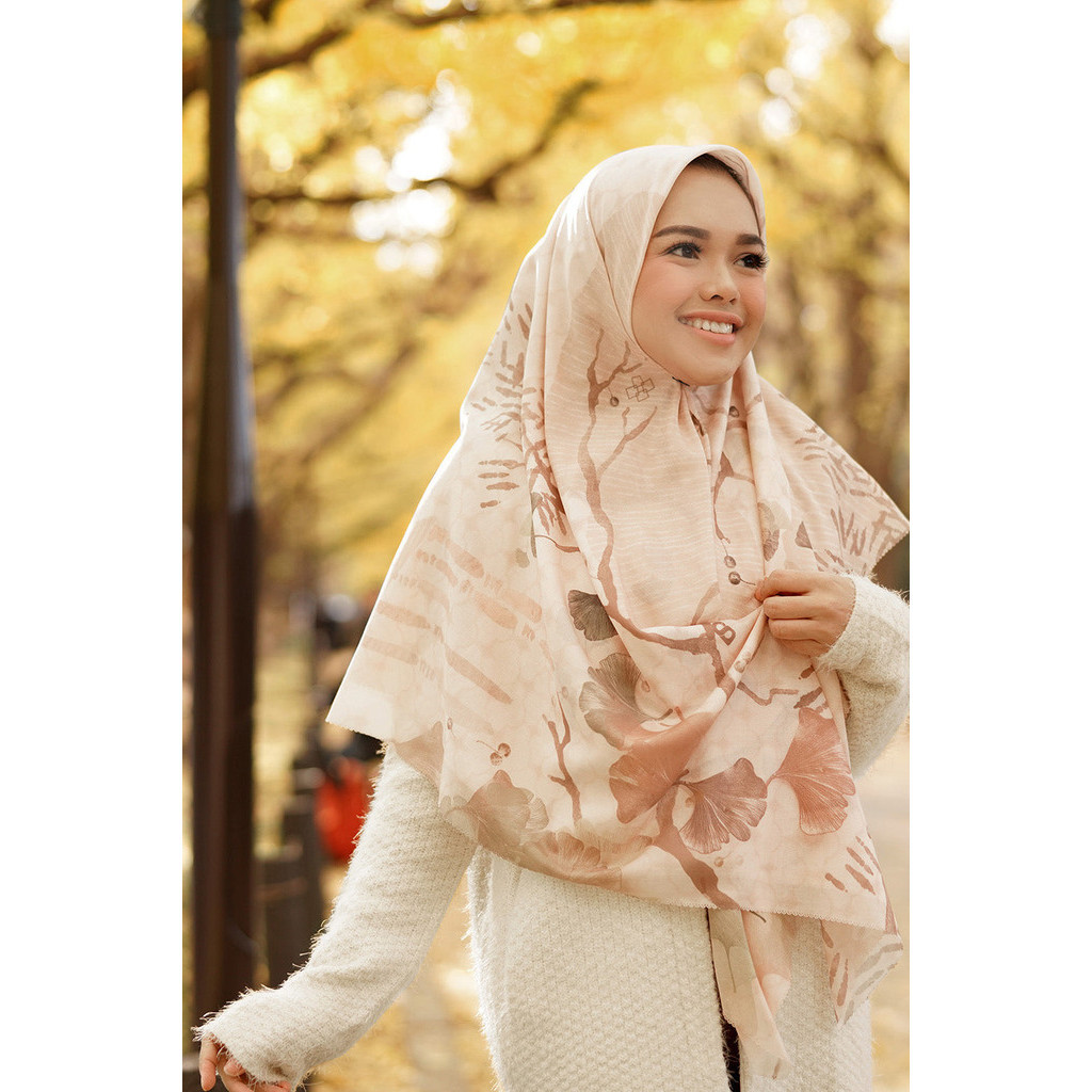 Ginkgo Square XL in Buttercream Voal