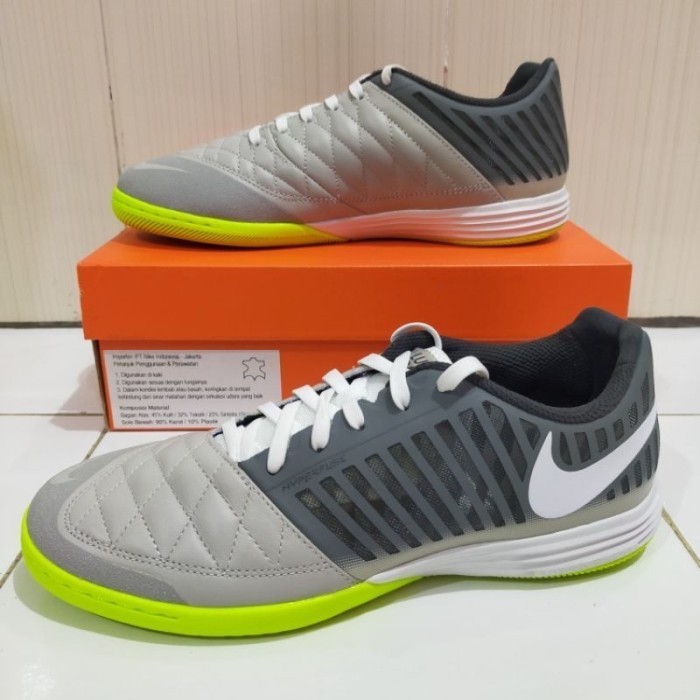 TERBARU - Sepatu Futsal Nike Lunar Gato II Original 580456 010