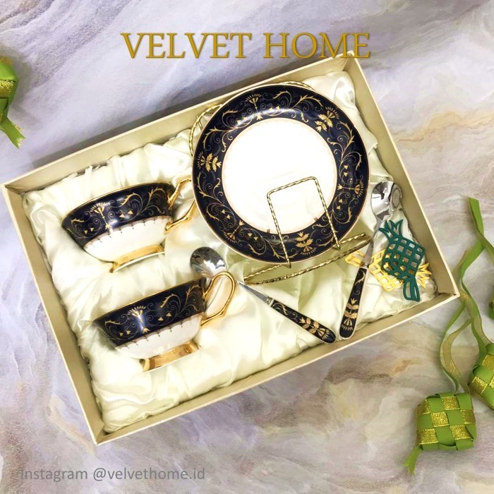 

Hampers Cangkir Teacup Couple Set Gift Kado Natal Wedding Lebaran