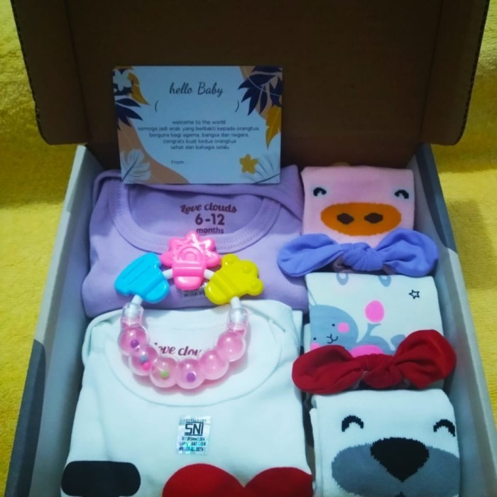 

Kado Bayi/Hampers Baby Girl Special