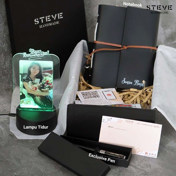 

Gift Set Hampers Lampu Tidur Notebook Pen Hadiah Premium Kado Pacar