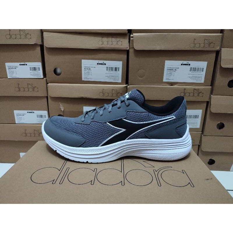 Sepatu Diadora Eagle 7 Original Pria - Grey