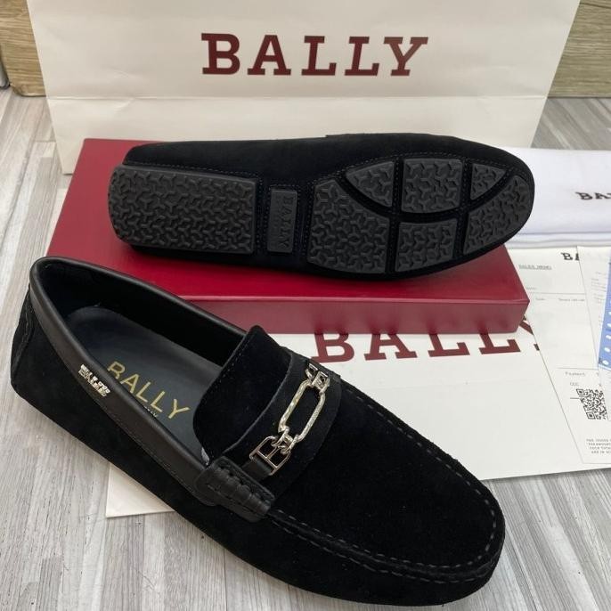 Sepatu Pria Loafers Branded / Sepatu Kantor Import Branded Mesandi