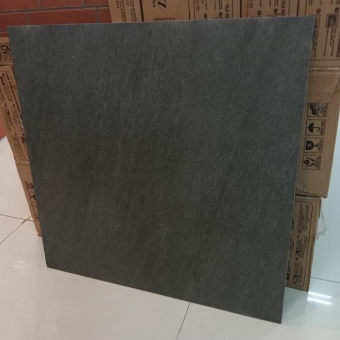 Estetik Granit Lantai Garasi Carport 60X60 Aquani Dark Grey Kasar