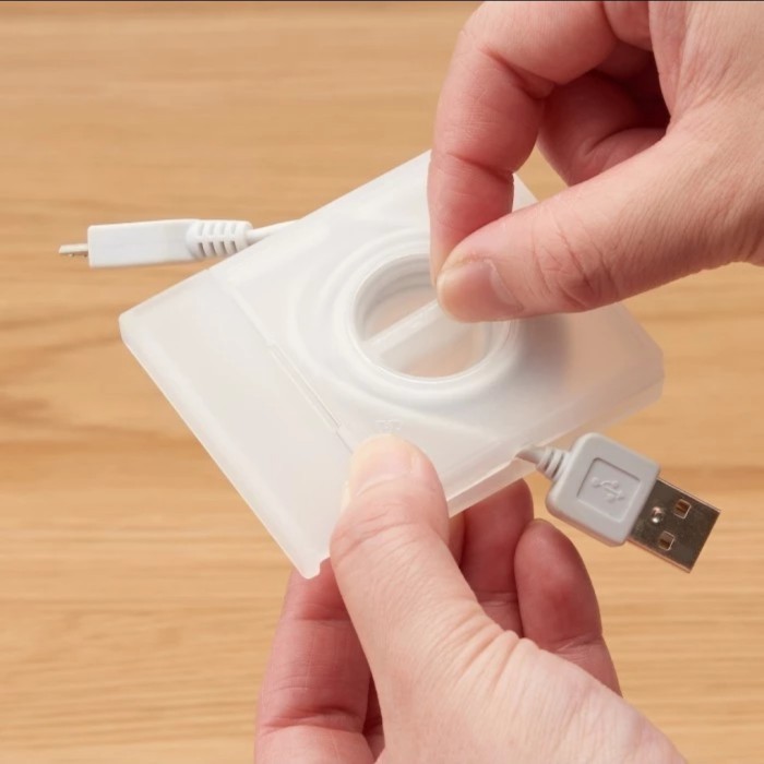 

MUJI CABLE CORD HOLDER CASE WITH HP STAND TEMPAT KABEL ORGANIZER