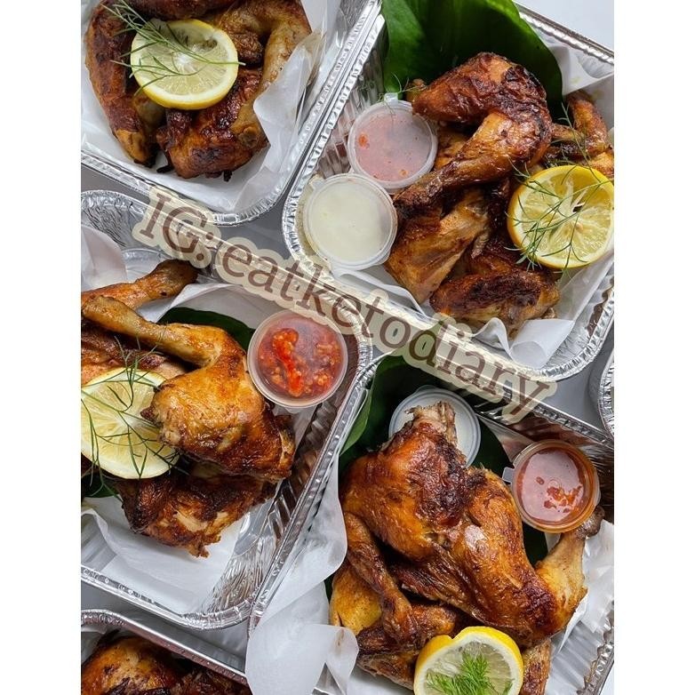 

CR - Hamper Hampers Parcel Ayam Panggang Roast Roasted Chicken Dimsum Siomay Paket Hadiah Bingkisan Lebaran TERLARIS