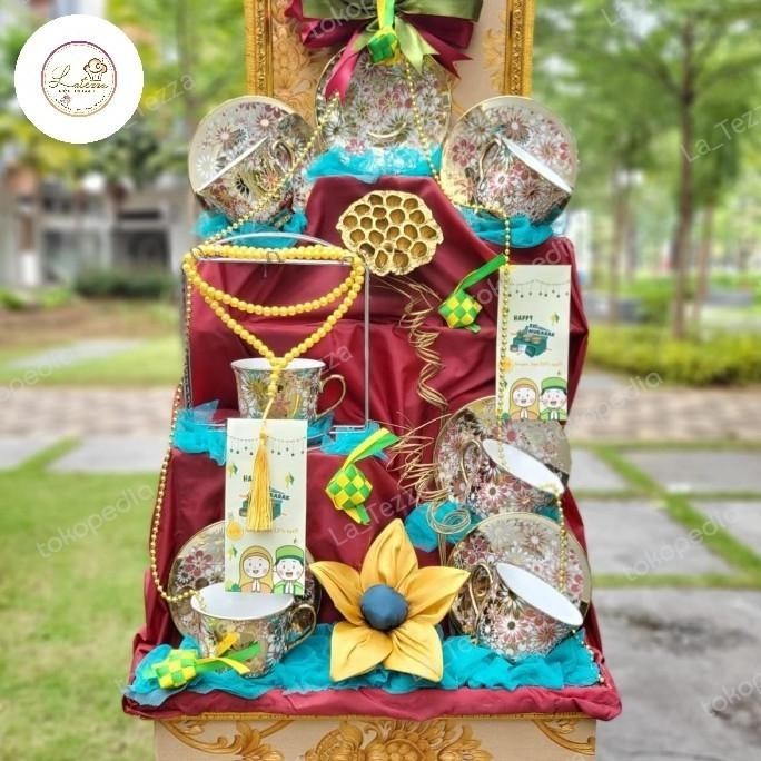 

Barang Terlaris Parcel Lebaran Gbf 907 Parcel Teaset, Hamper Farantiika
